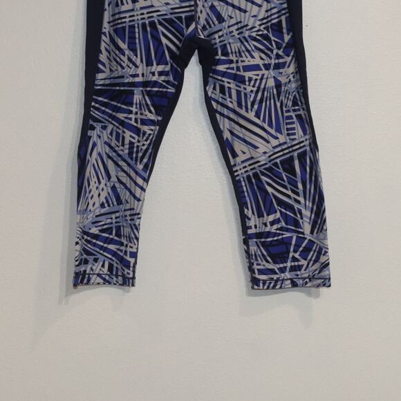 Calvin Klein Performance Navy Athletic Cropped Leggings Sz XL - Picture 4 of 11